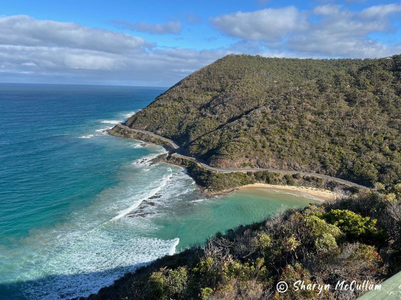 GORLorneTeddysLookoutC Teddys Lookout Lorne provides sweeping views of the Great Ocean Road.