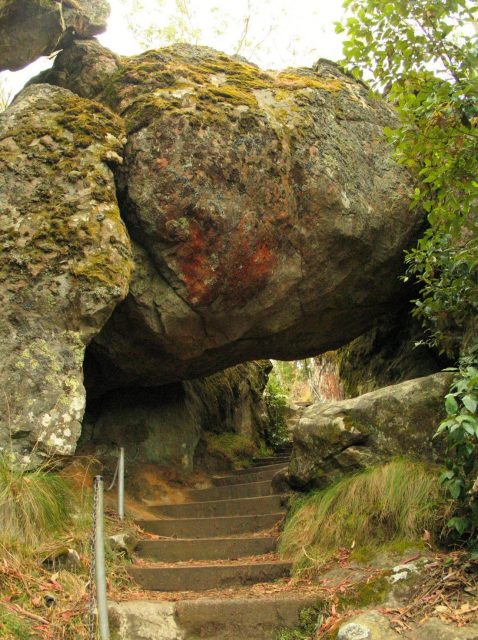 Hanging Rock Hanging on Two Rocks Which Is How Hanging Rock In Victoria Got Its Name.