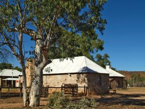Alice Springs was established when the Old Telegraph Station began. Visit the old buildings of the Old Telegraph Station Alice Springs.