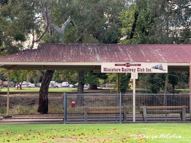 Holbrook Miniature Train Stationxr:d:DAEy8sNHQII:333,j:1804116260901360855,t:24041206 Holbrook Miniature Train Station