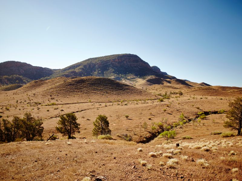 approaching Flinders Ranges a popular place to visit on an SA road trip.