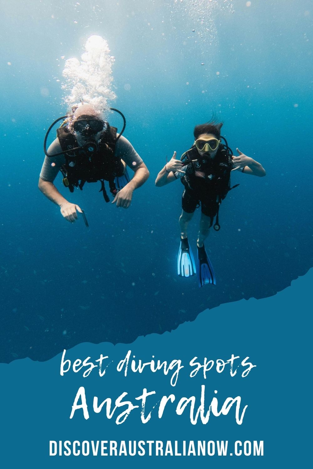 divingspotsAustraliaPIN 2 scuba divers under water for best dive spots in Australia